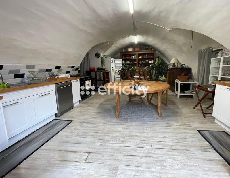 Maison - 136 m² - 5 pièces