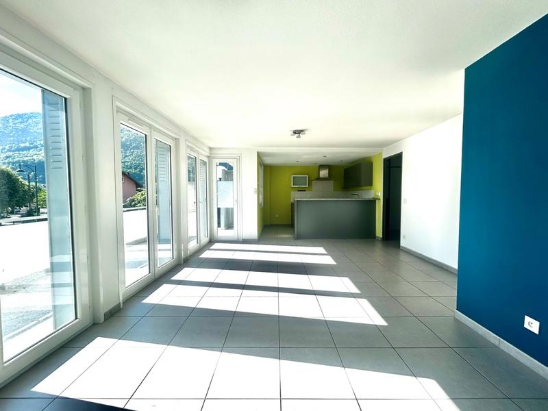 Appartement - 77 m² - 4 pièces