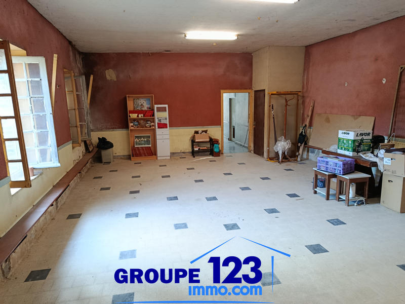 Maison - 288 m² - 10 pièces