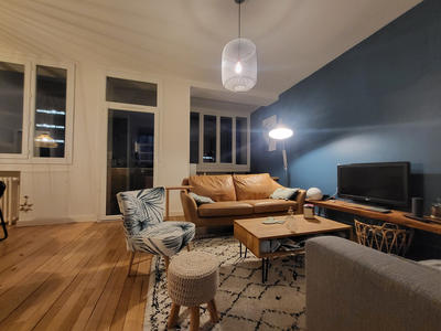 Appartement - 77 m² - 3 pièces