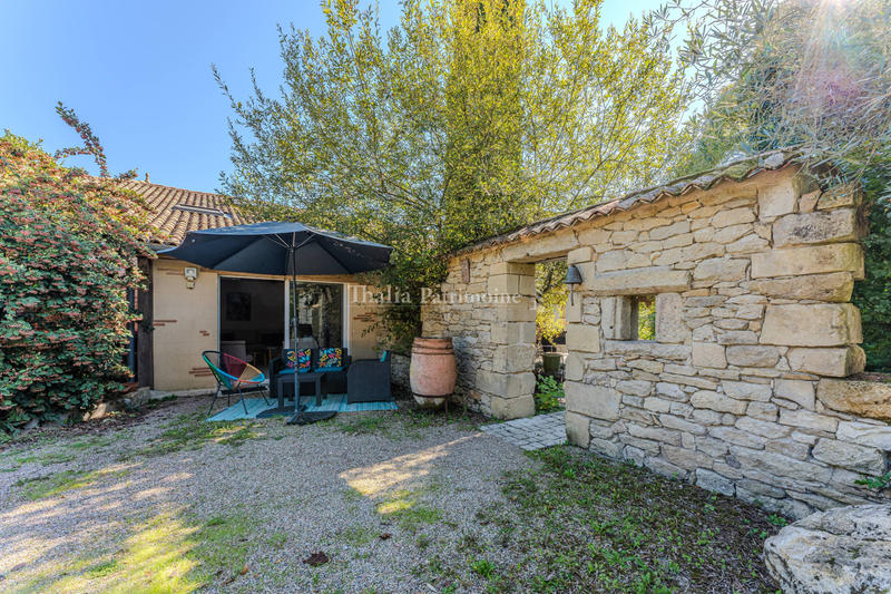 Propriété - 500 m² - 14 pièces