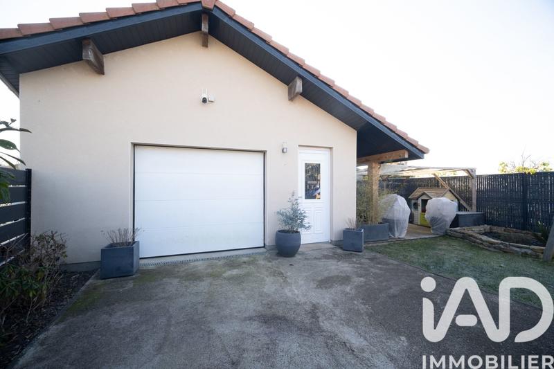 Maison - 104 m² - 5 pièces