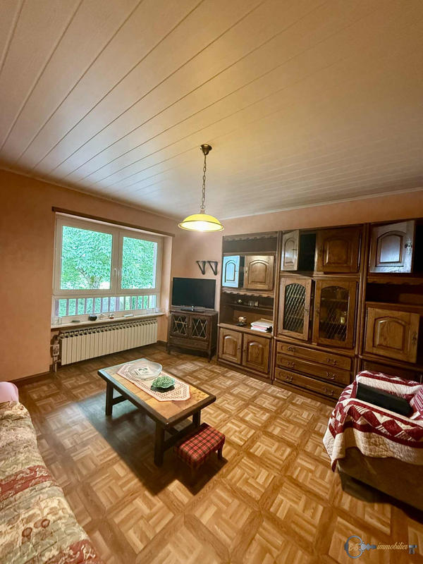 Maison - 261 m² - 10 pièces