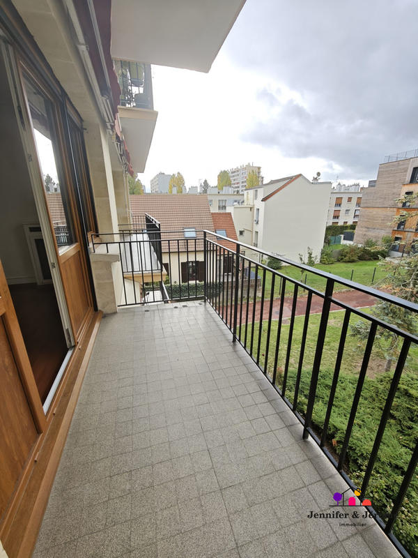 Appartement - 99 m² - 5 pièces