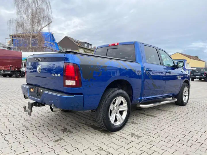 Dodge Ram 1500 5.7l V8 Laramie Crew Cab