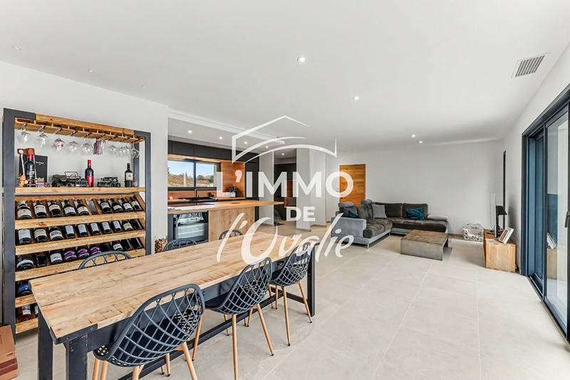 Maison - 129 m² - 5 pièces