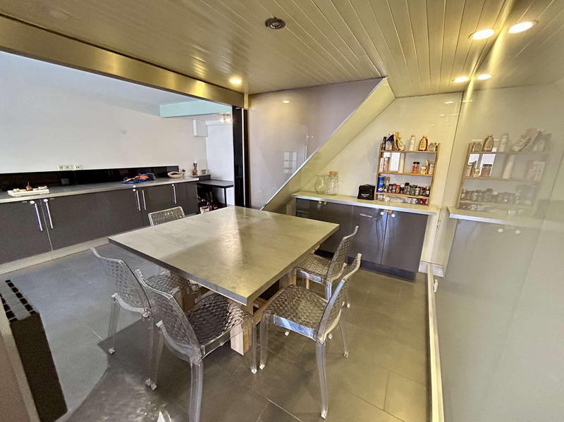 Maison - 160 m² - 6 pièces