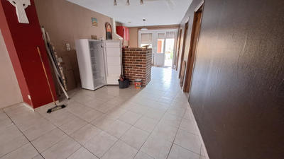 Maison - 95 m² - 5 pièces