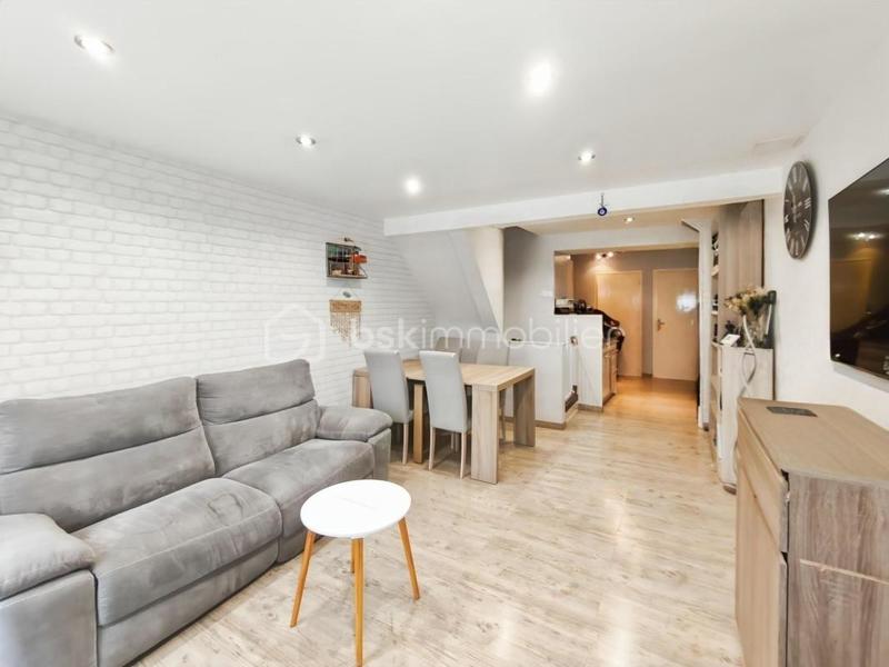 Maison de ville - 60 m² - 3 pièces