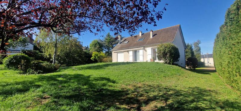 Maison traditionnelle - 130 m² - 6 pièces