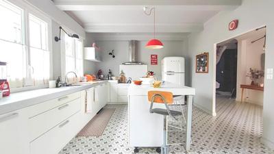 Maison ancienne - 220 m² - 7 pièces