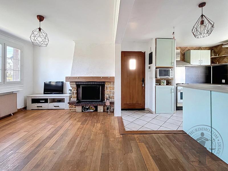 Maison - 163 m² - 8 pièces