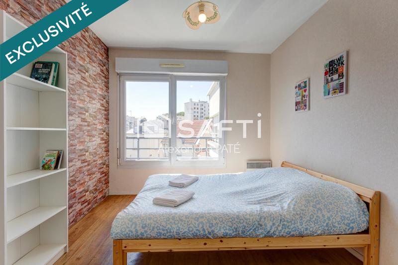 Appartement - 95 m² - 5 pièces