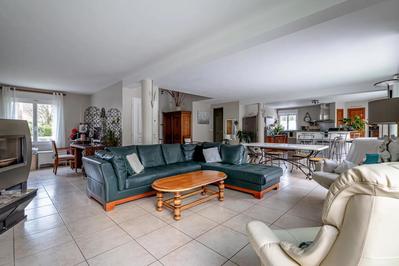 Maison - 175 m² - 5 pièces