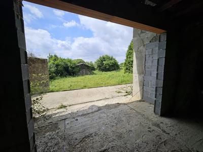 Maison ancienne - 380 m² - 1 pièce