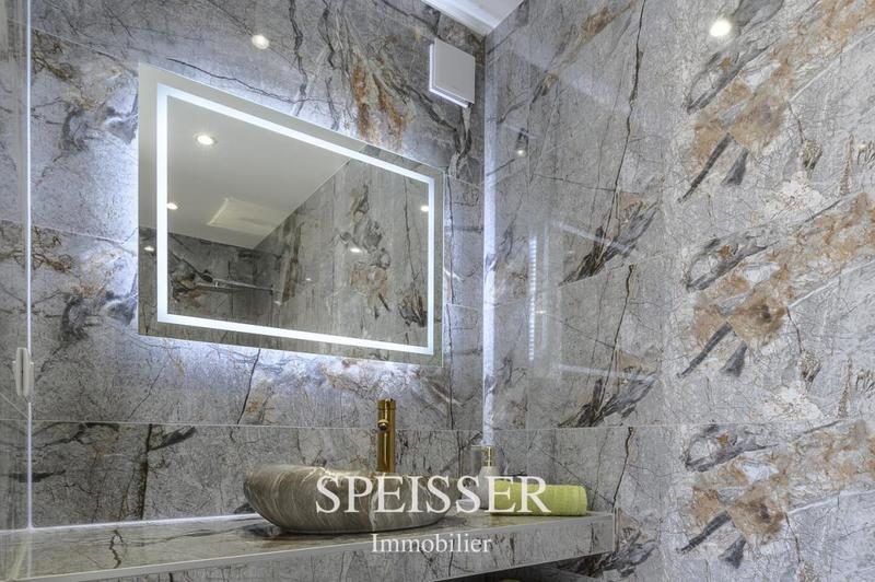 Villa - 230 m² - 7 pièces