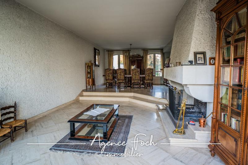 Maison - 153 m² - 7 pièces