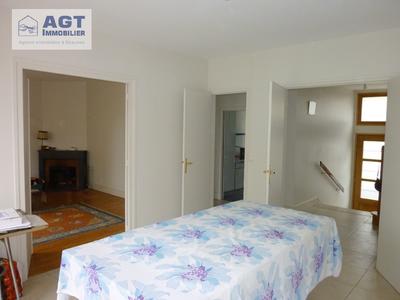 Appartement - 155 m² - 7 pièces