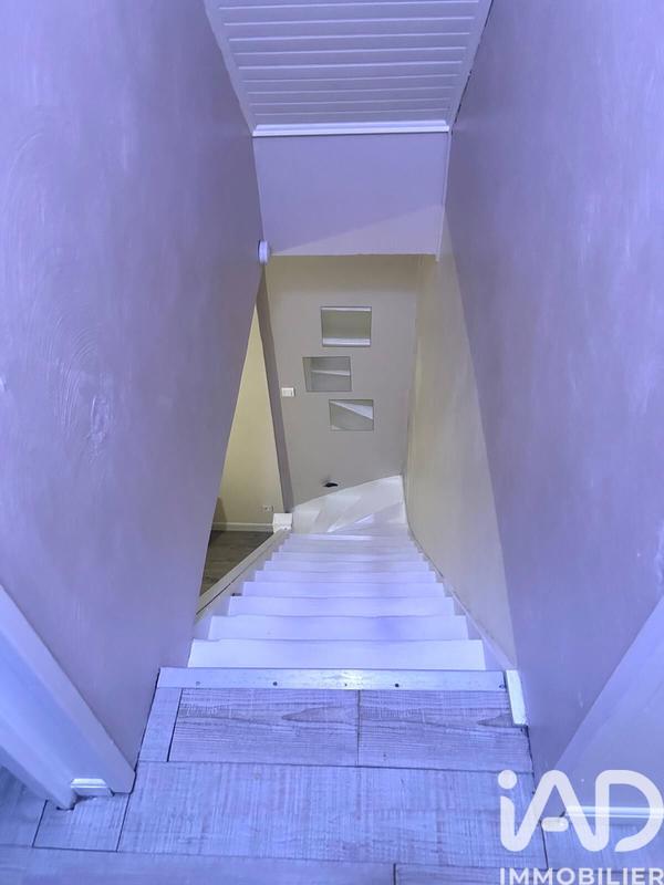 Maison - 90 m² - 5 pièces