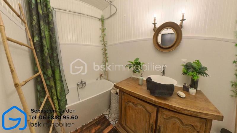 Corps de ferme - 213 m² - 7 pièces