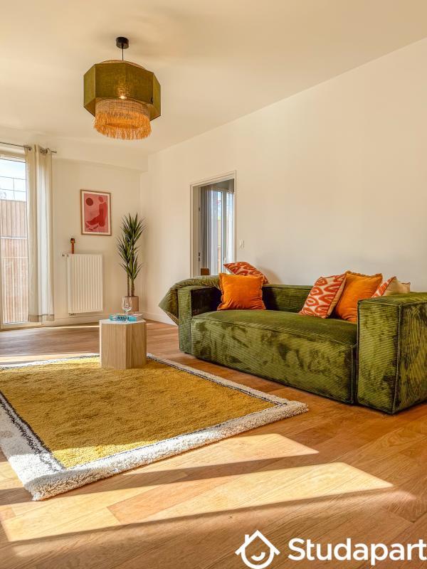 Chambre - 14 m² - 1 pièce