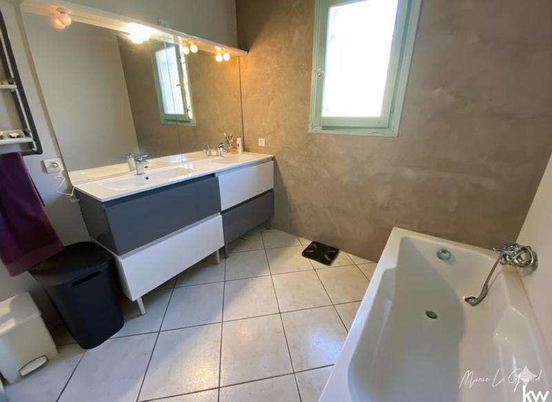 Maison - 146 m² - 6 pièces