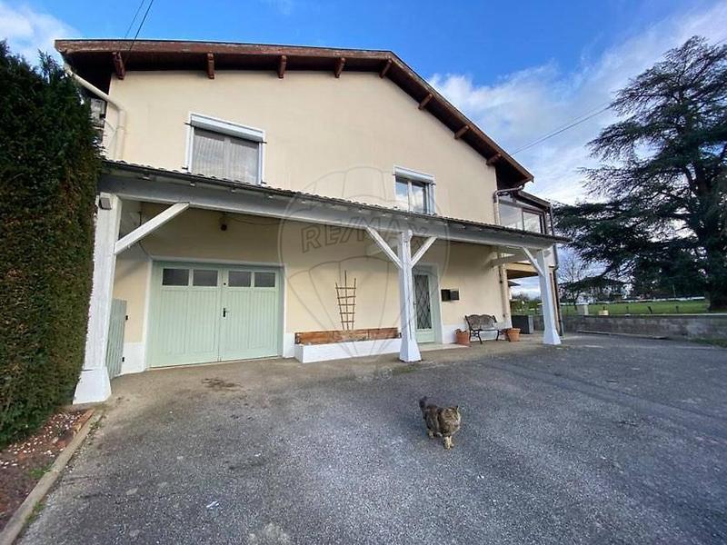 Maison - 178 m² - 8 pièces