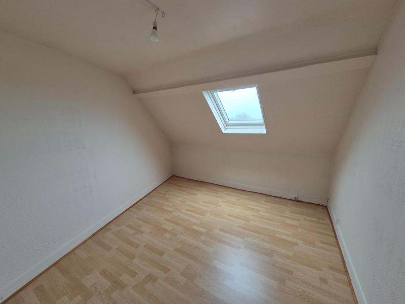 Maison - 75 m² - 5 pièces