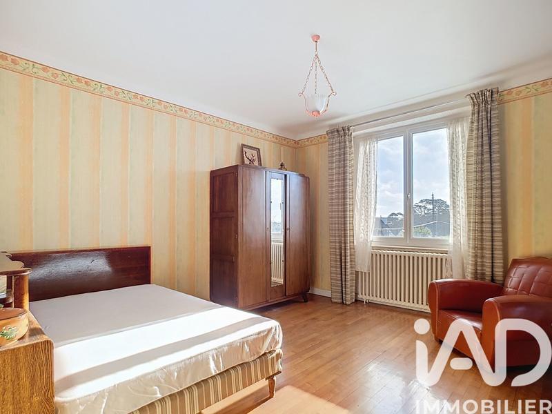 Maison - 162 m² - 8 pièces