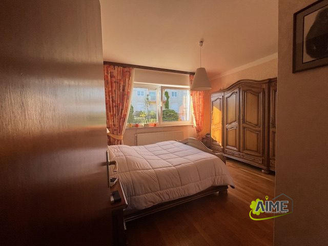 Maison - 211 m² - 7 pièces