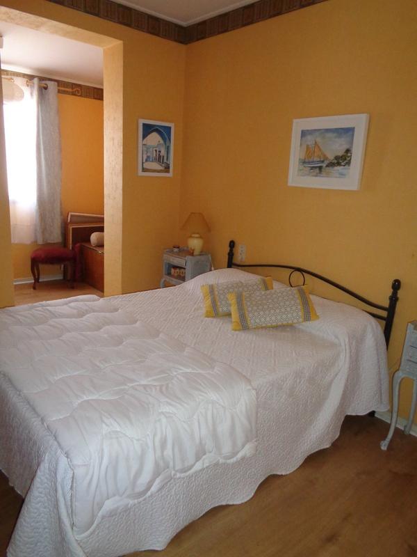 Maison - 214 m² - 11 pièces