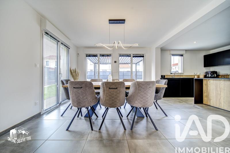 Maison - 134 m² - 5 pièces