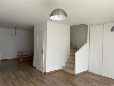 Maison - 88 m² - 4 pièces