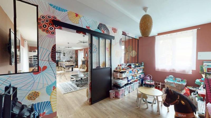 Maison - 139 m² - 5 pièces