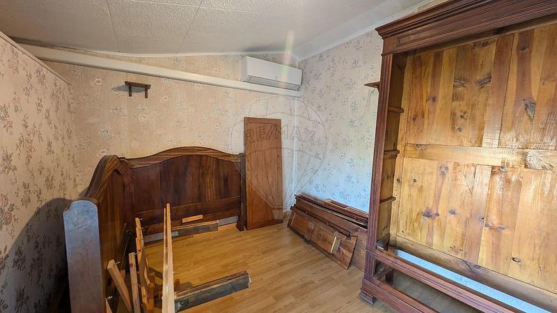 Maison - 280 m² - 10 pièces