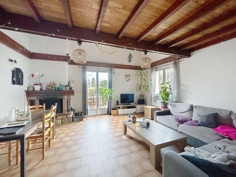 Maison - 107 m² - 5 pièces