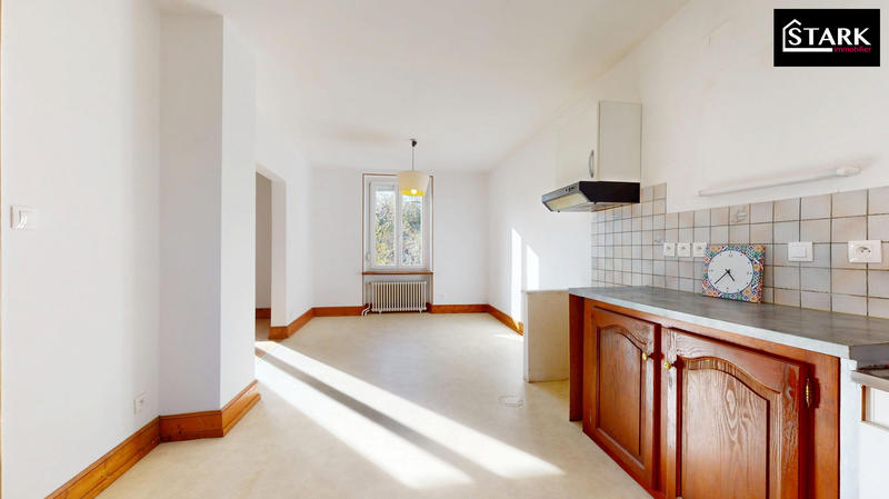 Maison - 91 m² - 5 pièces