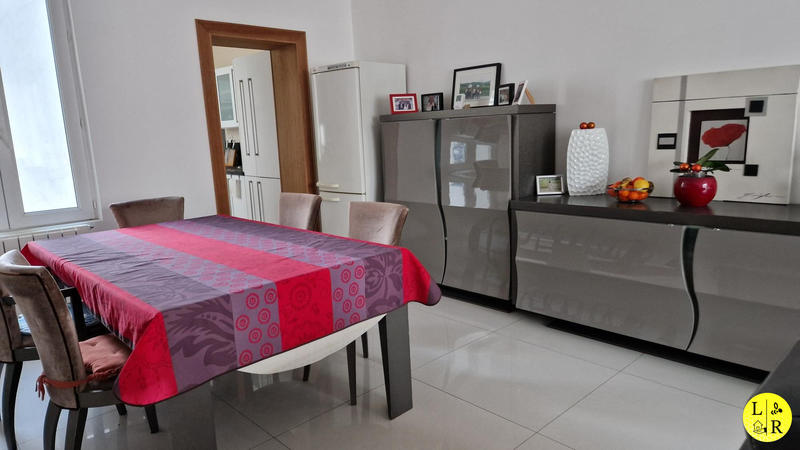 Maison - 148 m² - 6 pièces