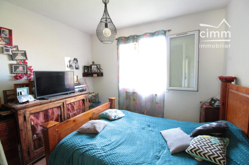 Villa - 100 m² - 5 pièces