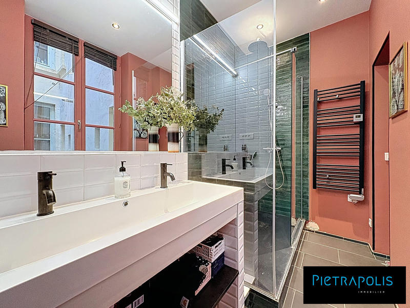 Appartement - 89 m² - 4 pièces