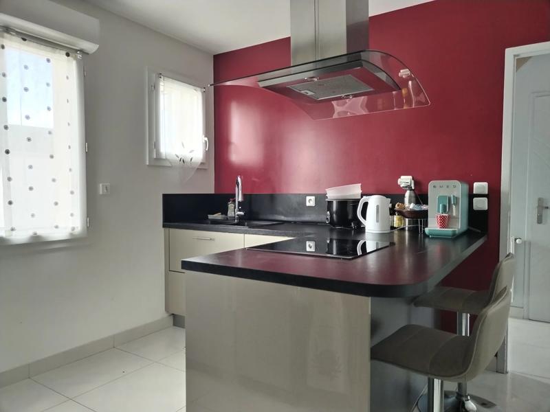 Maison - 140 m² - 8 pièces