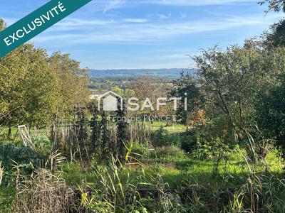 Maison - 250 m² - 12 pièces