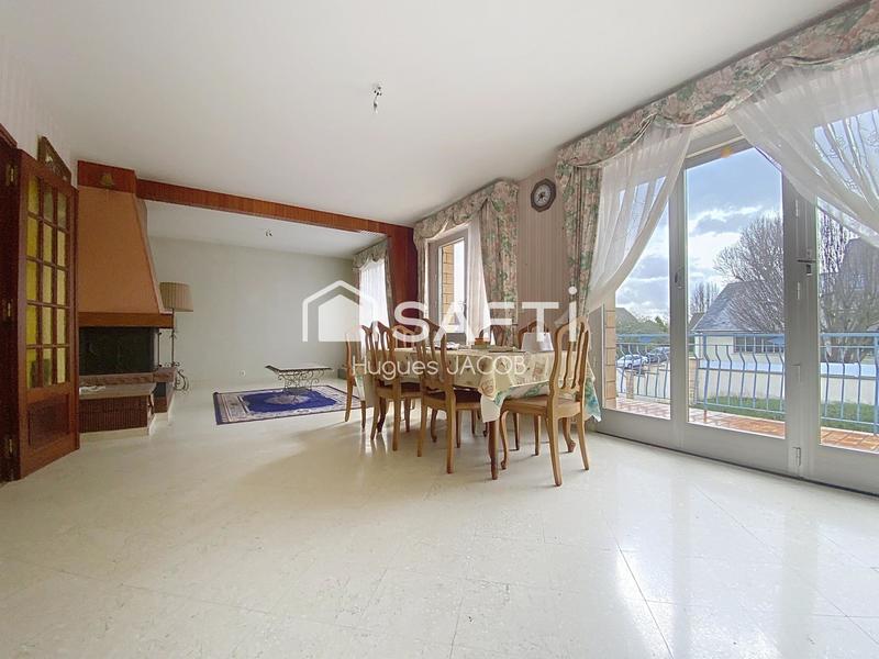 Maison - 135 m² - 6 pièces