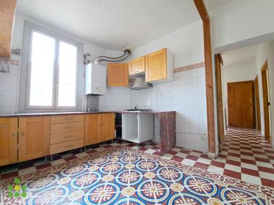 Appartement - 96 m² - 4 pièces