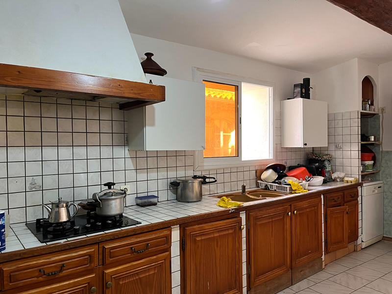 Maison - 289 m² - 12 pièces