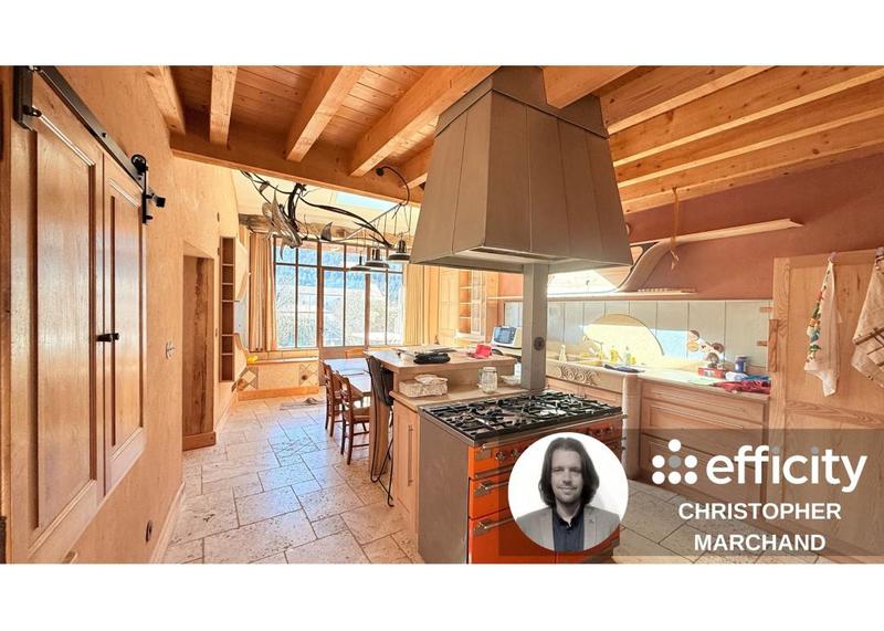 Maison - 102 m² - 4 pièces