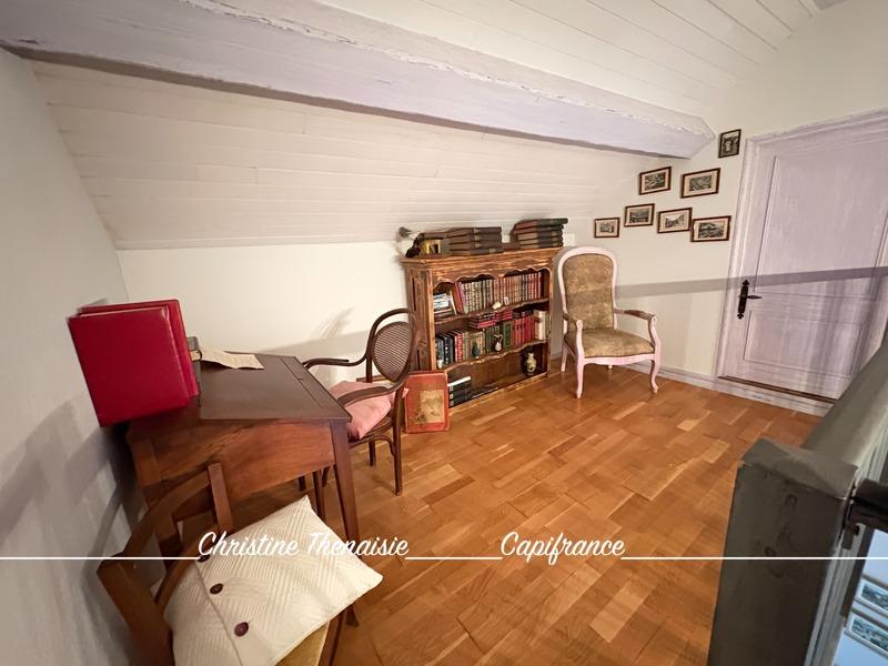 Maison - 110 m² - 6 pièces