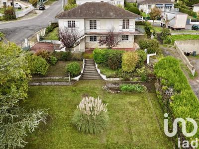 Maison - 130 m² - 6 pièces