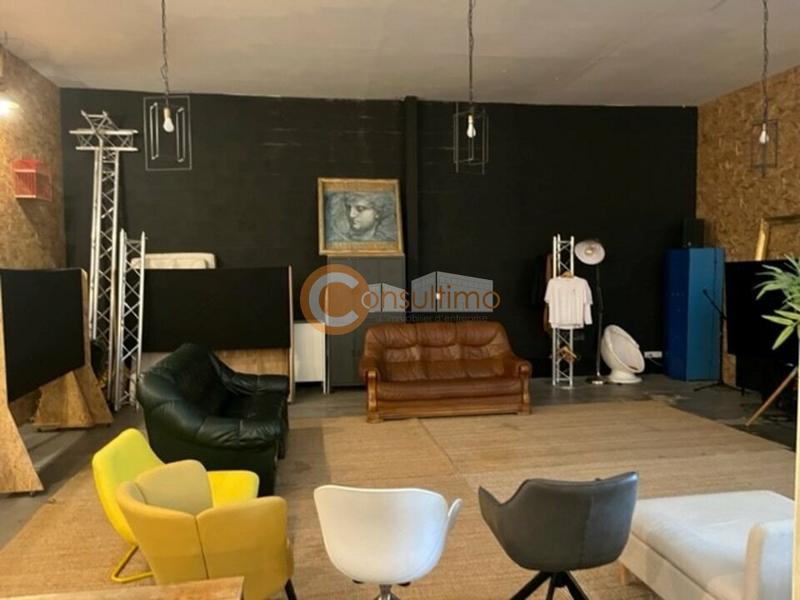 Local d'activité / Entrepôt - 826 m²