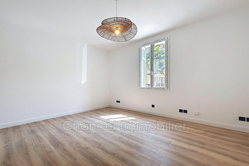 Maison de ville - 221 m² - 6 pièces